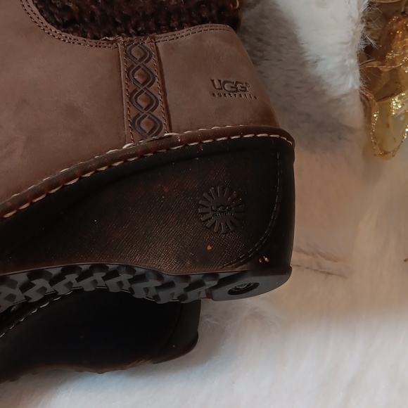 UGG CRESTHAVEN WOMEN KNITTED AUSTRALIA BOOT SZ (7) - Picture 7 of 13